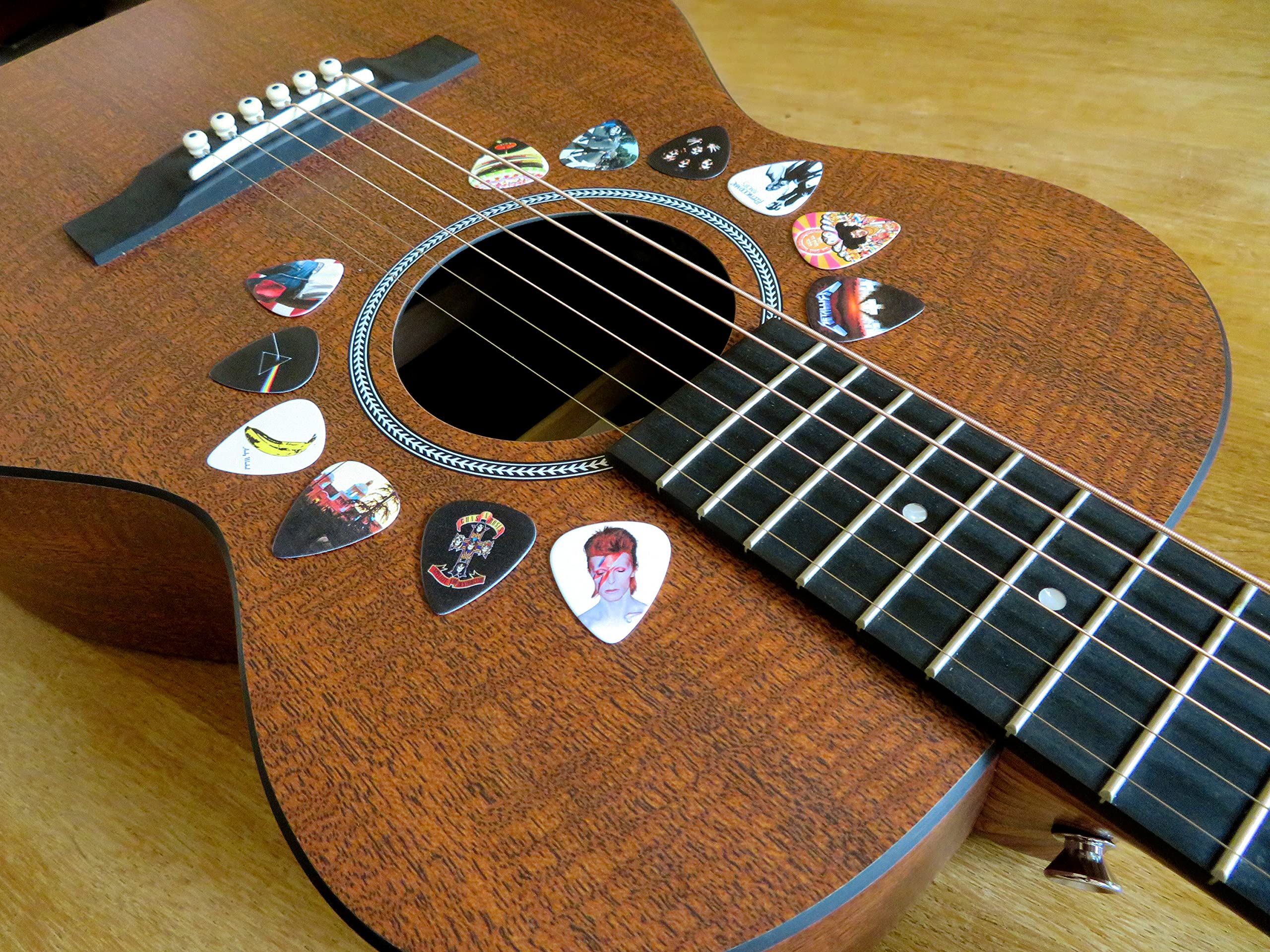 12 x Classic Albums Guitar Pick Set. Guitar Plectrums For Every Guitarist. Double Sided Printing. Picks Sized 0.46, 0.71, 0.81, 0.88, 0.96 And 1.2 mm Included (Set 1) - Image 4