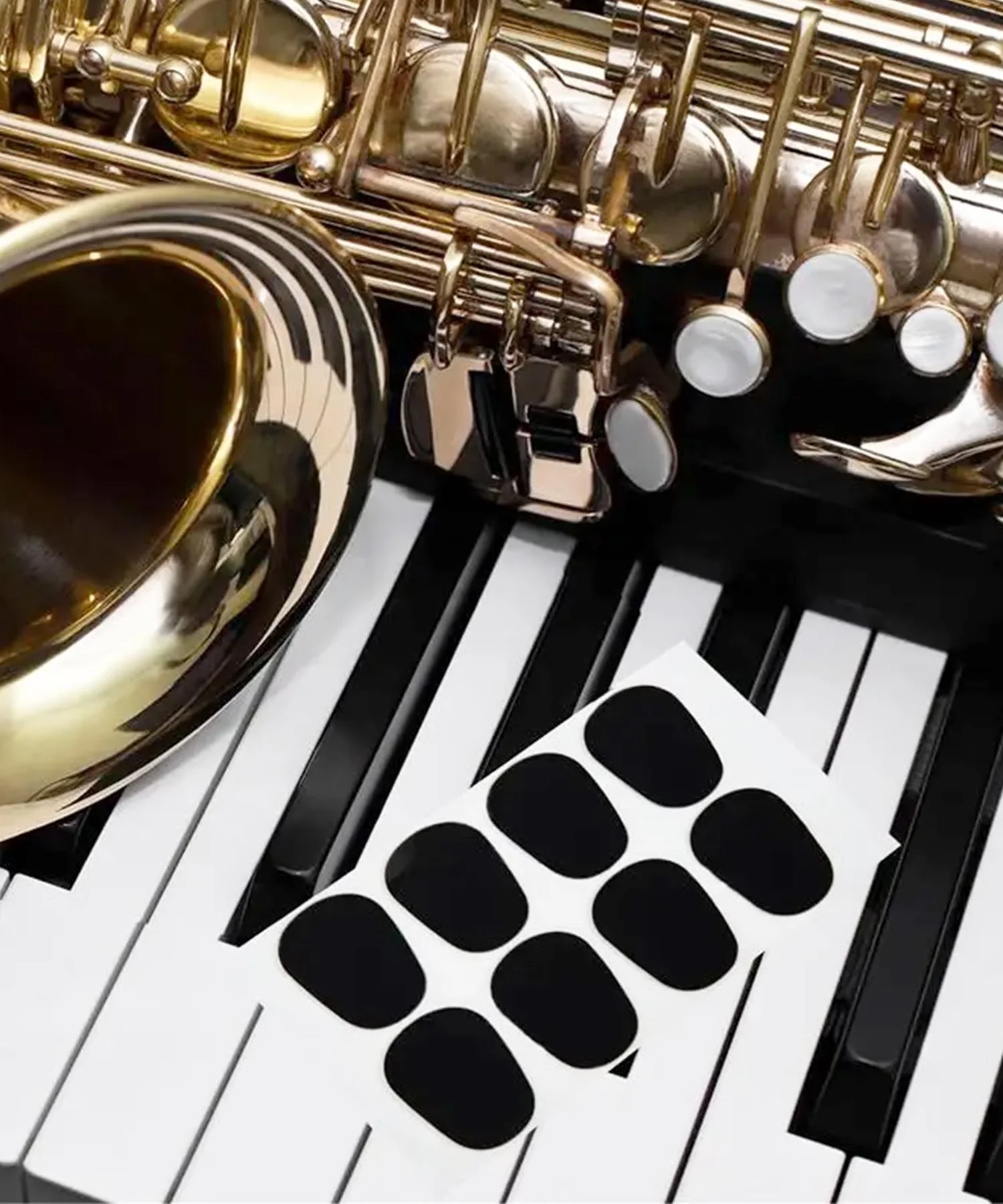 64Pcs 0.8mm Thick Saxophone and Clarinet Mouthpiece Cushion - Alto/Tenor Sax Mouthpiece Patches Pads Cushions - Oval Rubber Strong Adhesive for Beginners Musicians - Black - Image 6