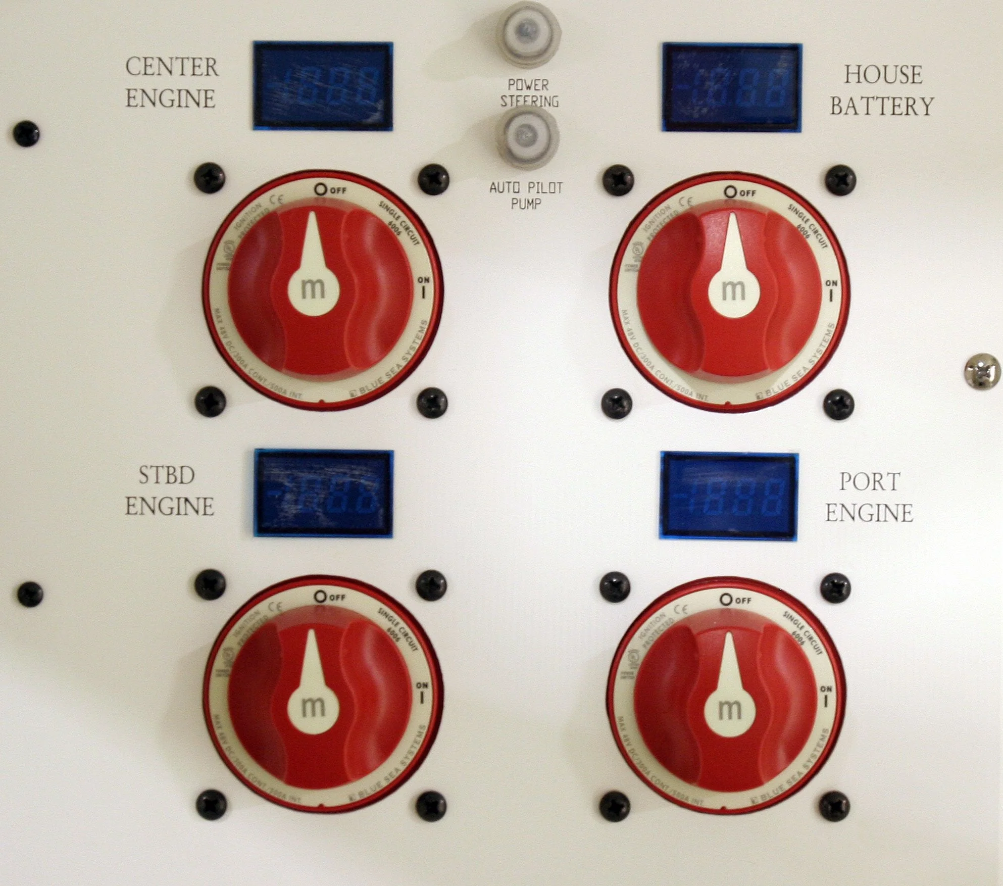 Blue Sea Systems On/Off Battery Isolator Switch With Locking Key, Red, 6006 m‑Series One size On-Off w/Knob - Image 6