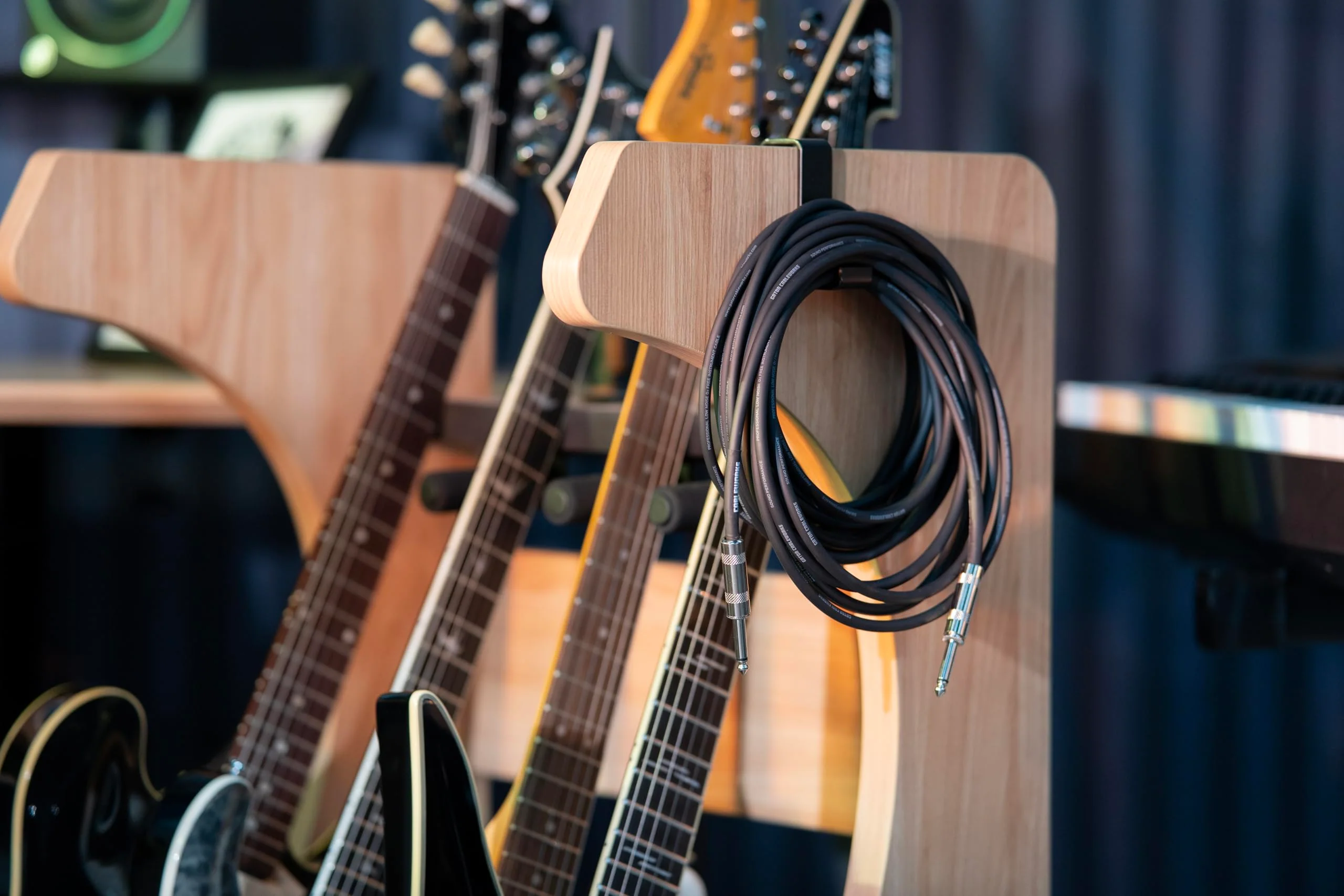 Cableworks by Gator Cases Backline Series 20 Ft Straight to Straight Guitar Instrument Cable (GCWB-INS-20) 20 Feet - Image 7