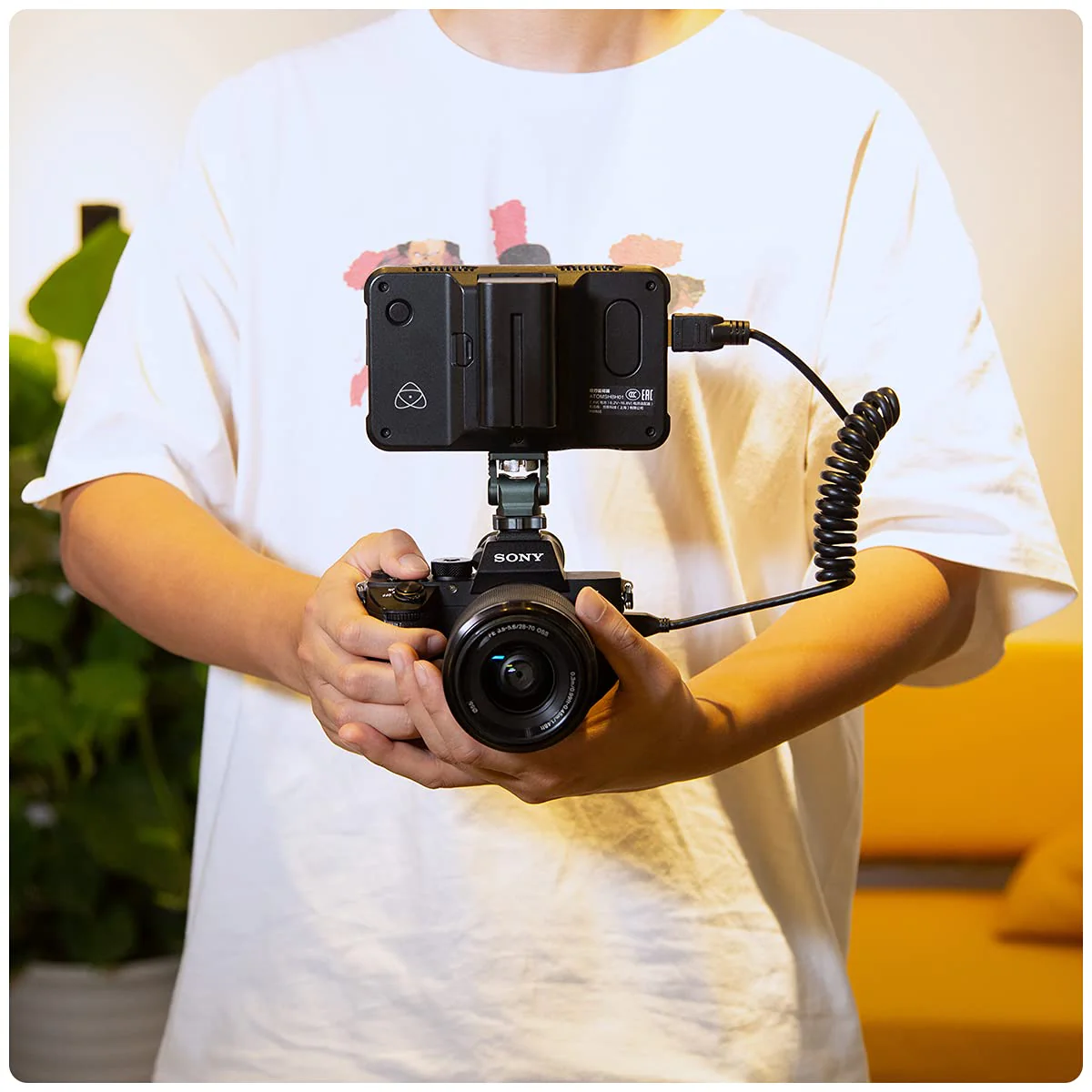 Camera Monitor Mount with Cold Shoe 1/4 Screw for 5" & 7" Monitor, 360°Swivel and 176° Tilt Field Mount Holder for LED Lights, Flash, Microphone, Video Shooting Photography Accessories - Image 6