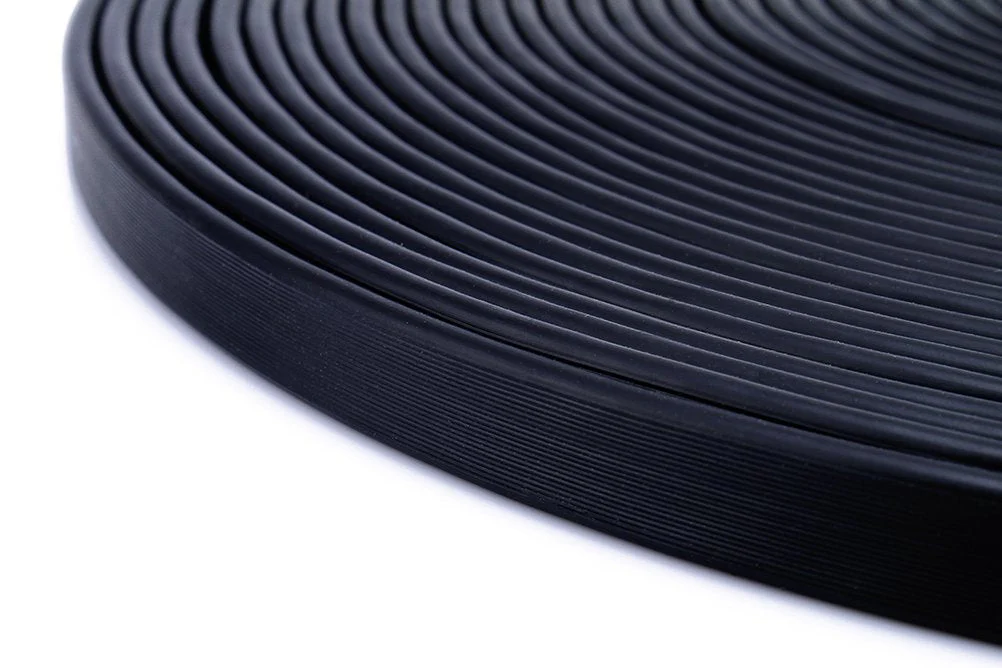 DTECH 25ft Ultra Thin Flat Type Computer Monitor VGA Cable Standard 15 Pin Male to Male Connector SVGA Wire 25 Feet - Black - Image 6