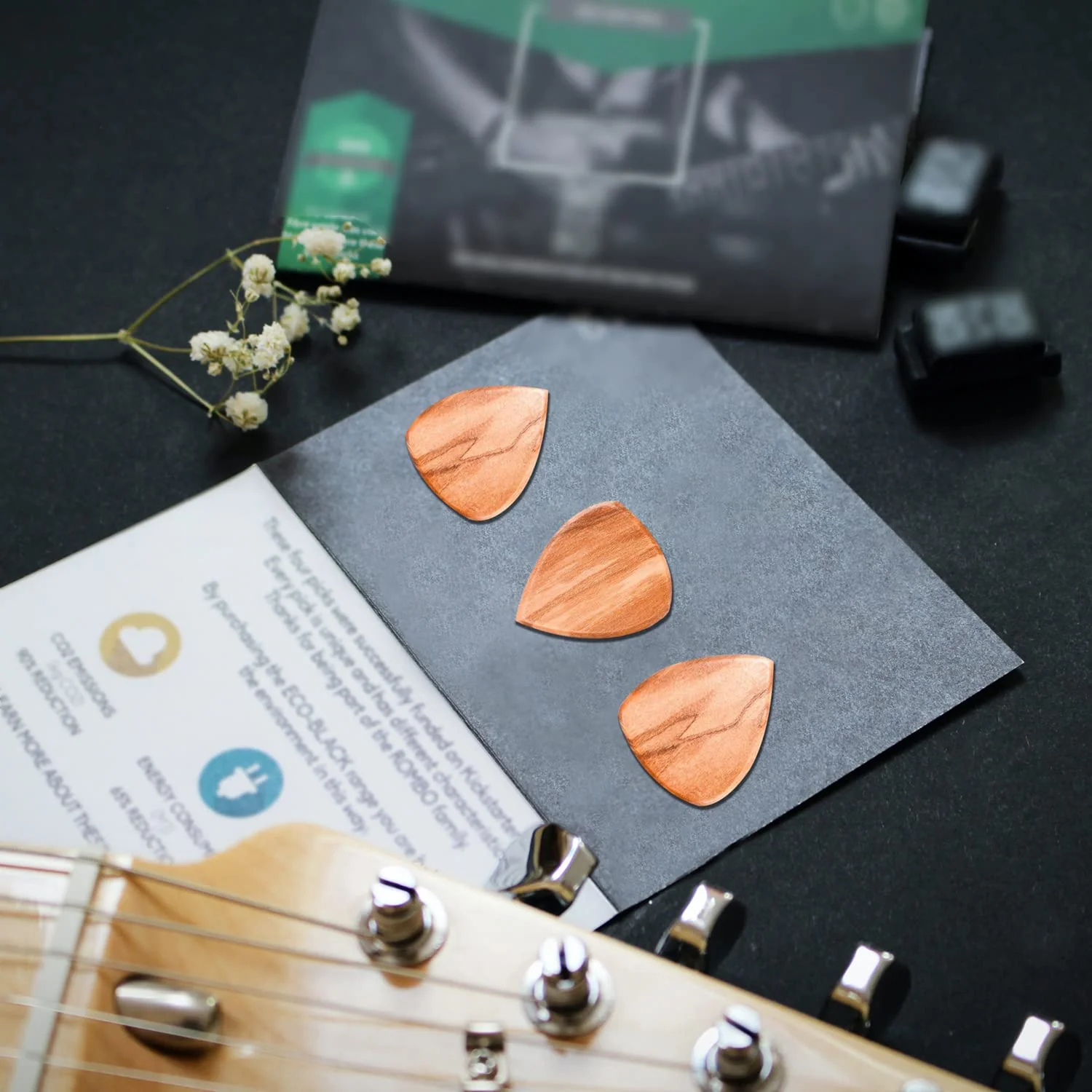Guitar Picks Holder with 3pcs Guitar Picks for Bass,Electric,Acoustic Guitars Birthday Gifts for Son Rock"Roll - Image 3