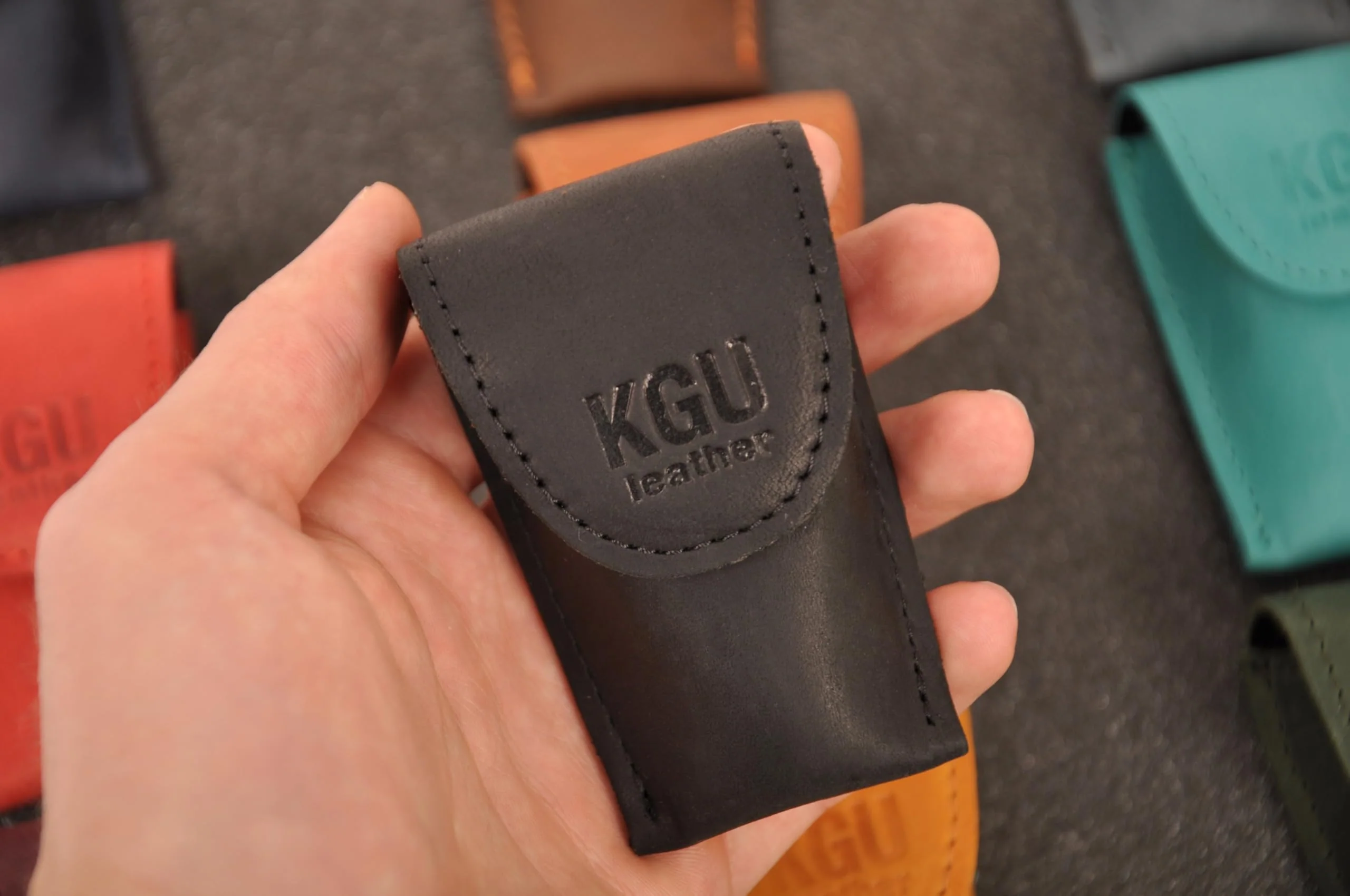 KGUBrass French horn MOUTHPIECE HOLDER single for 1 Mouthpiece. Genuine leather carrying bag. Compact Mouthpiece Holder. Protection Case for French Horn Mouthpiece (Single, Black) - Image 3