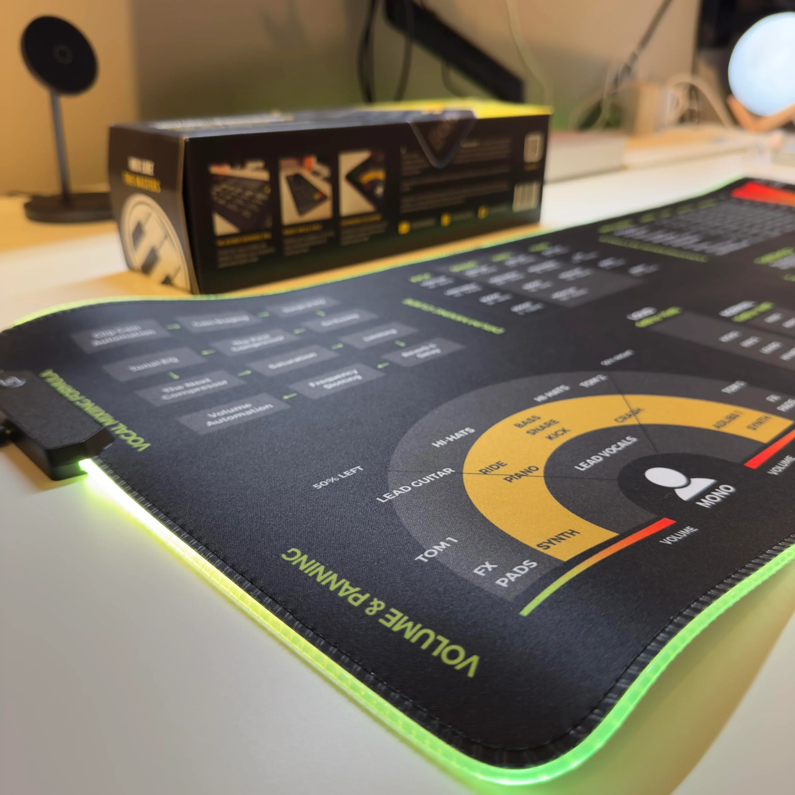 Mixing & Mastering Cheat Sheet Mousepad β 35Γ25cm (13.8"x9.8") & 80Γ30cm (31.5"x11.8") β Studio Desk Mat for Music Producers, DJs & Engineers β LED Version Available XXL with LED (800x300mm) - Image 6