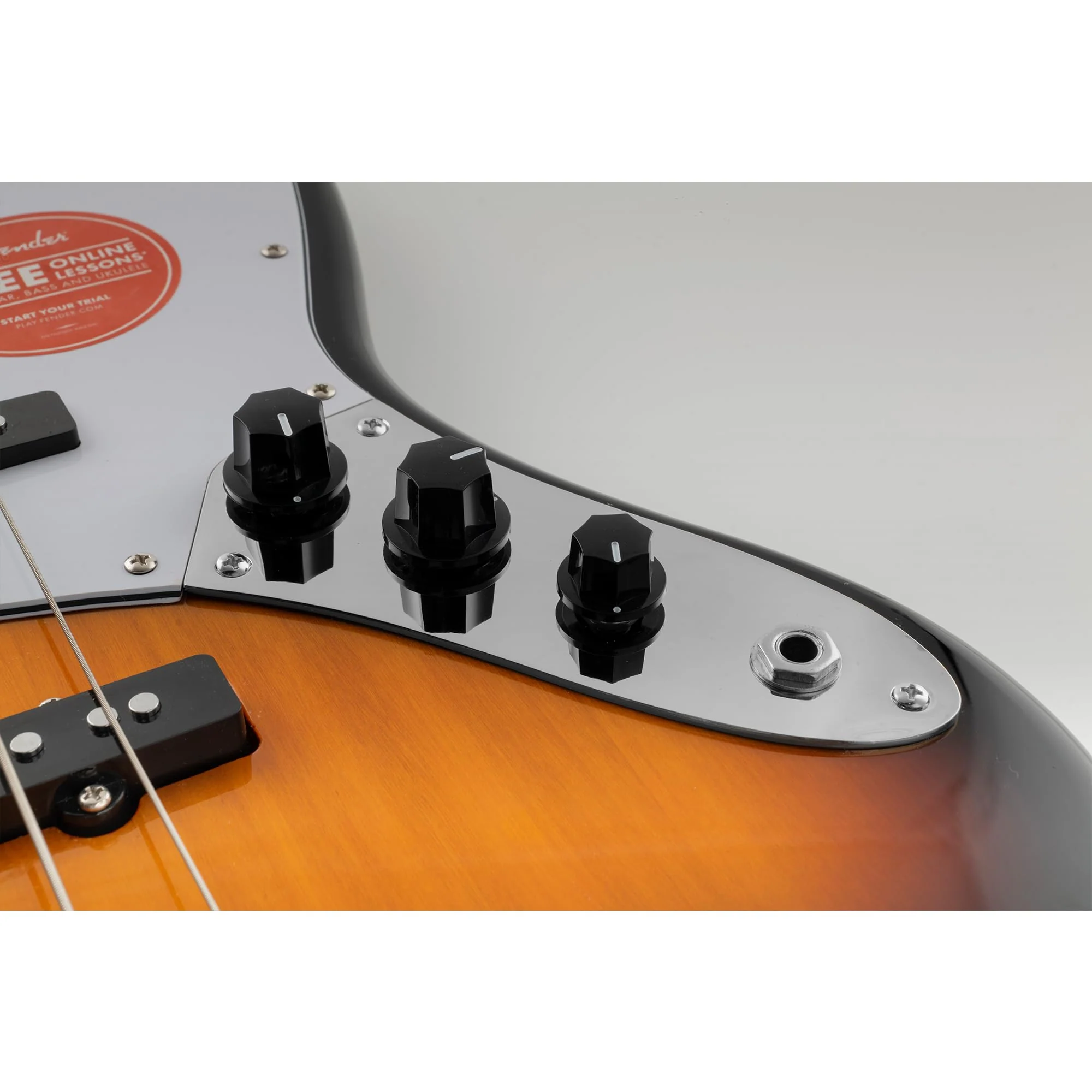 Musiclily Pro Steel 4-Hole Jazz Bass Control Plate J Bass Control Plate with 10mm (25/64") CTS Pot Holes for Jazz Bass Electric Bass Guitar, Chrome - Image 7