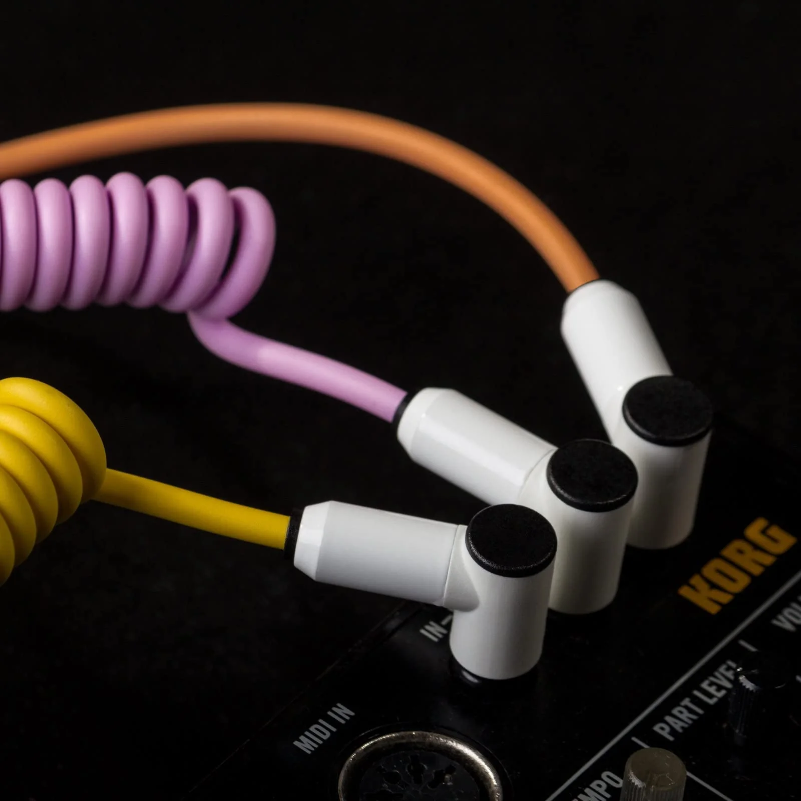 MyVolts Candycord OP-1 / OP-Z Special Audio Cable, Straight Mini Jack to Angled Mini Jack, Curly 65cm to 90cm, Mint Green Colour - Image 4