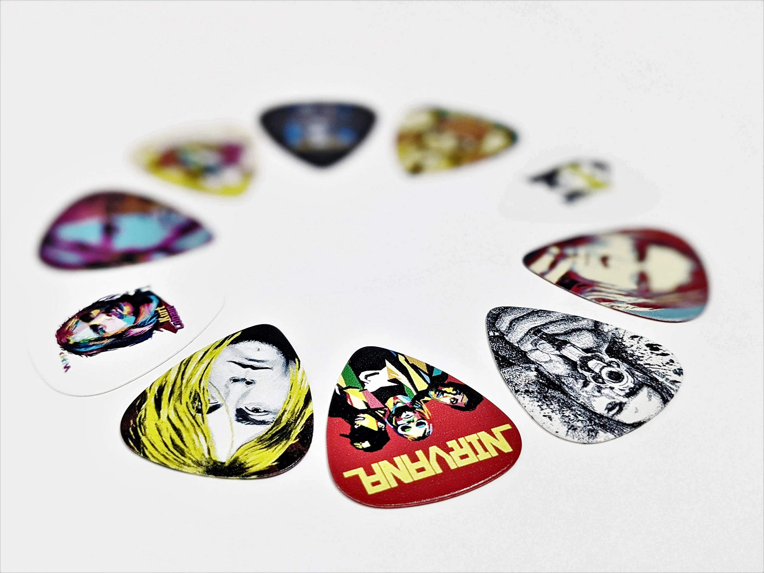Nirvana | Kurt Cobain Guitar Picks (10 picks in a pack) - Image 6
