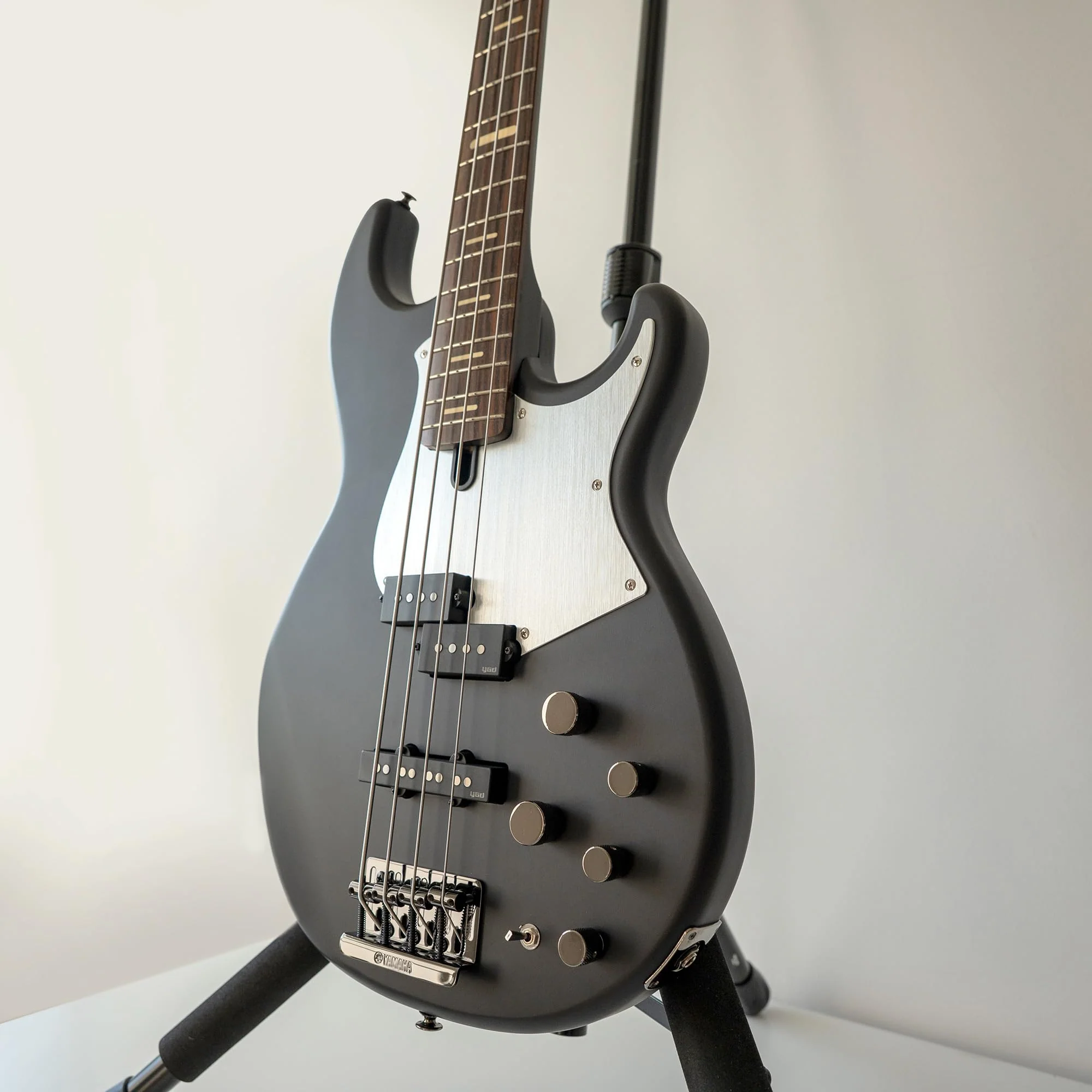 Pickguard for Yamaha BB Series Bass Guitars, Silver Anodized, Compatible with 4 String BB234/434/734A/P34 Models, 1 Unit - Image 4