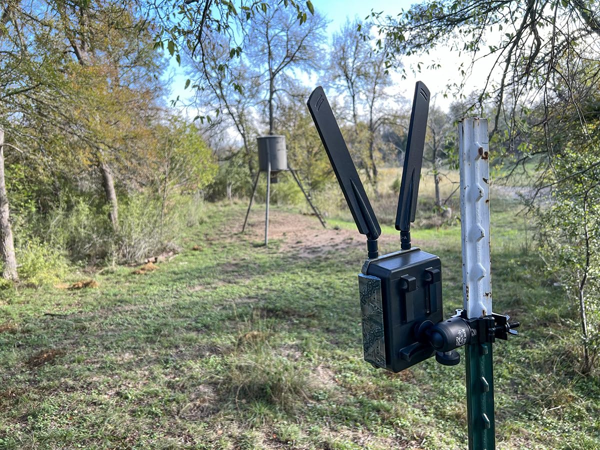 Slow Glow Maverick T-Post Camera Mount for Trail Cameras and Solar Panels 360° Adjustable Ball Head for the Perfect Angle - Image 4