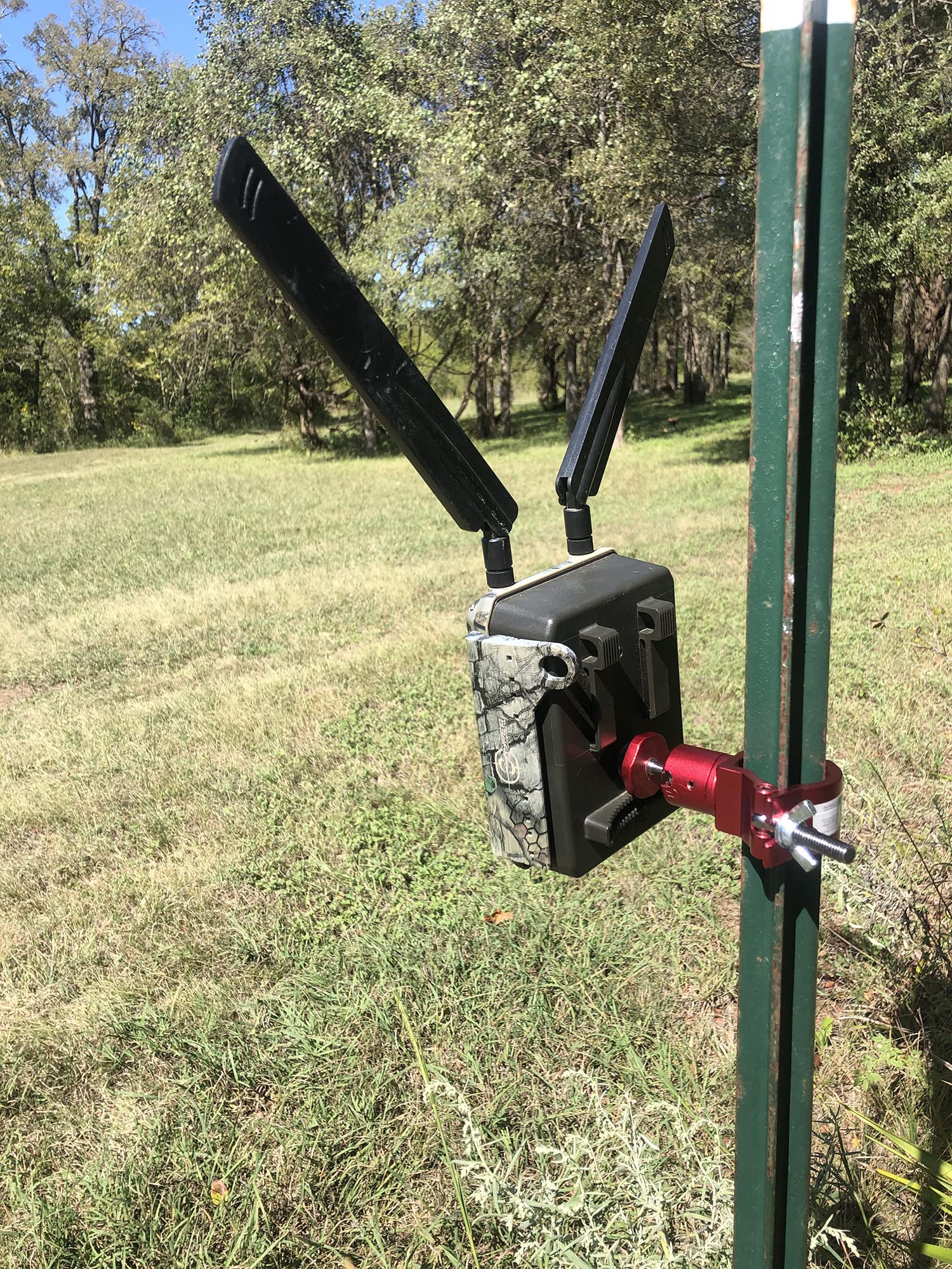 Slow Glow Maverick T-Post Camera Mount for Trail Cameras and Solar Panels 360° Adjustable Ball Head for the Perfect Angle - Image 5