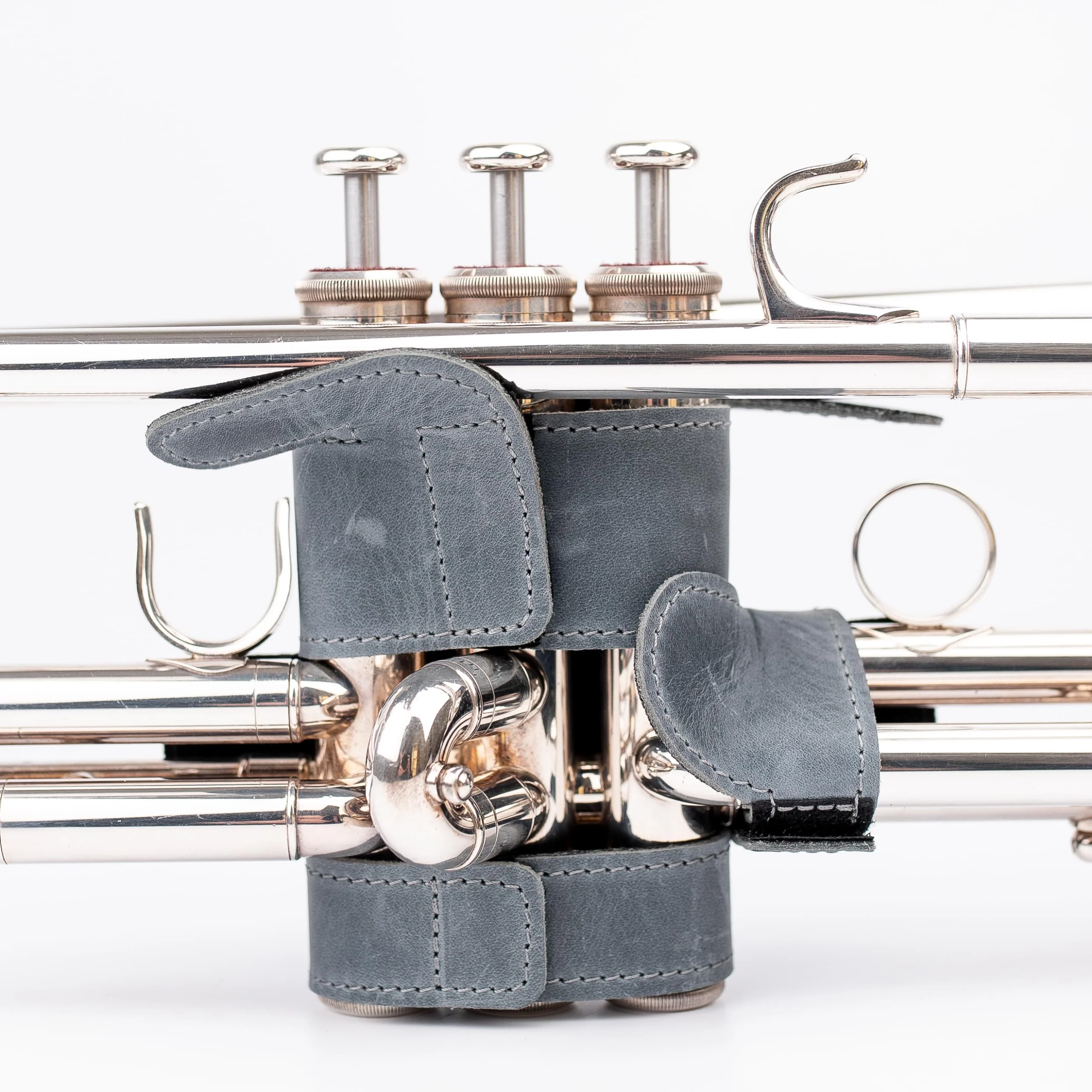 Trumpet Valve Guard XL Genuine Leather Protection Trumpet Valve Cover Valve Wrap (Gray) Blue - Image 4