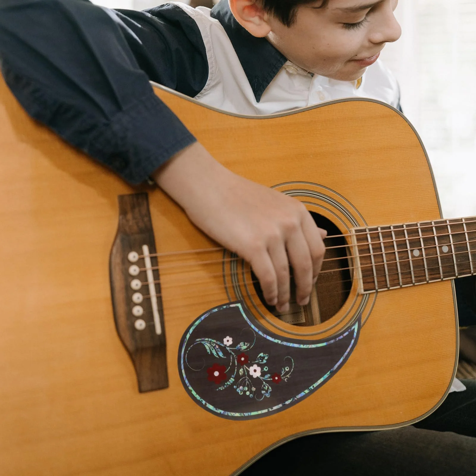 Vaguelly Bass Pickguards PVC Universal Folk Acoustic Guitar Pickguard Teardrop Shape Self-adhesive Guitar Pickguard Sticker Fits 39-41inches - Image 4