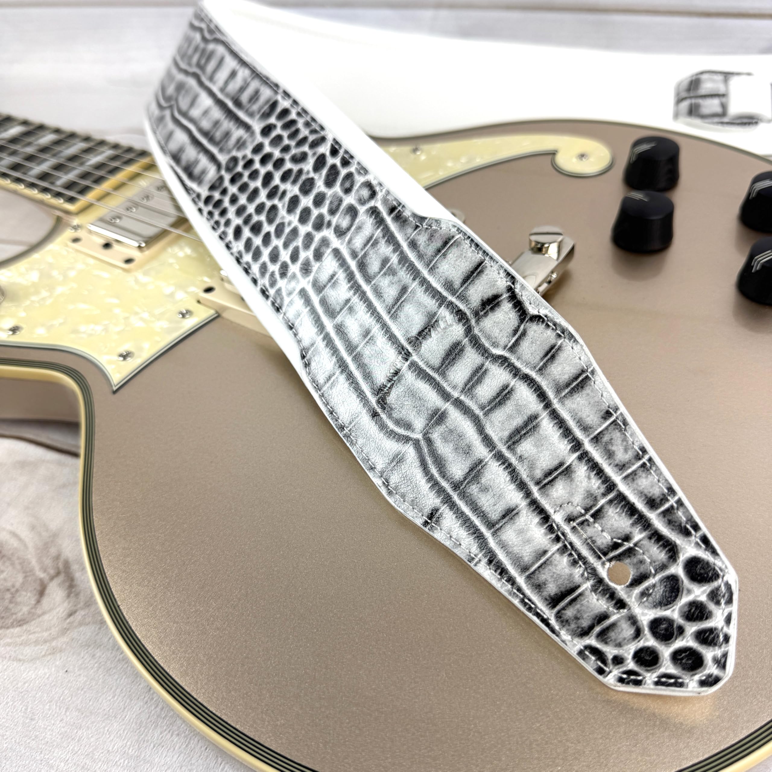 Walker & Williams F-23 Black Water Alligator Strap 3" Wide With Arctic White Padded Glove Leather Back For Acoustic, Electric, And Bass Guitars - Image 4