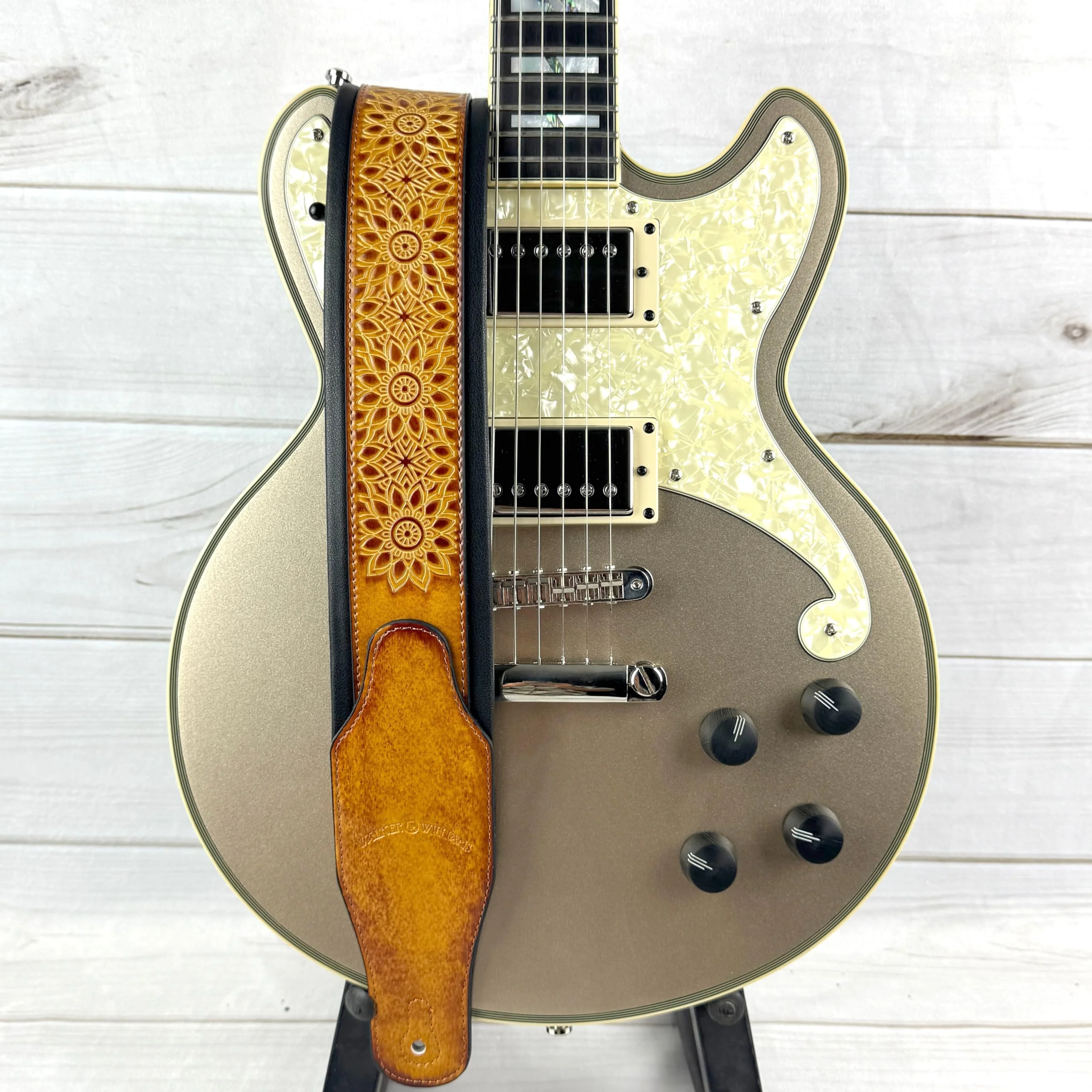 Walker & Williams GB-34 Latigo Tan Padded Leather Strap with Zodiac Star Pattern For Acoustic, Electric, And Bass Guitars - Image 4