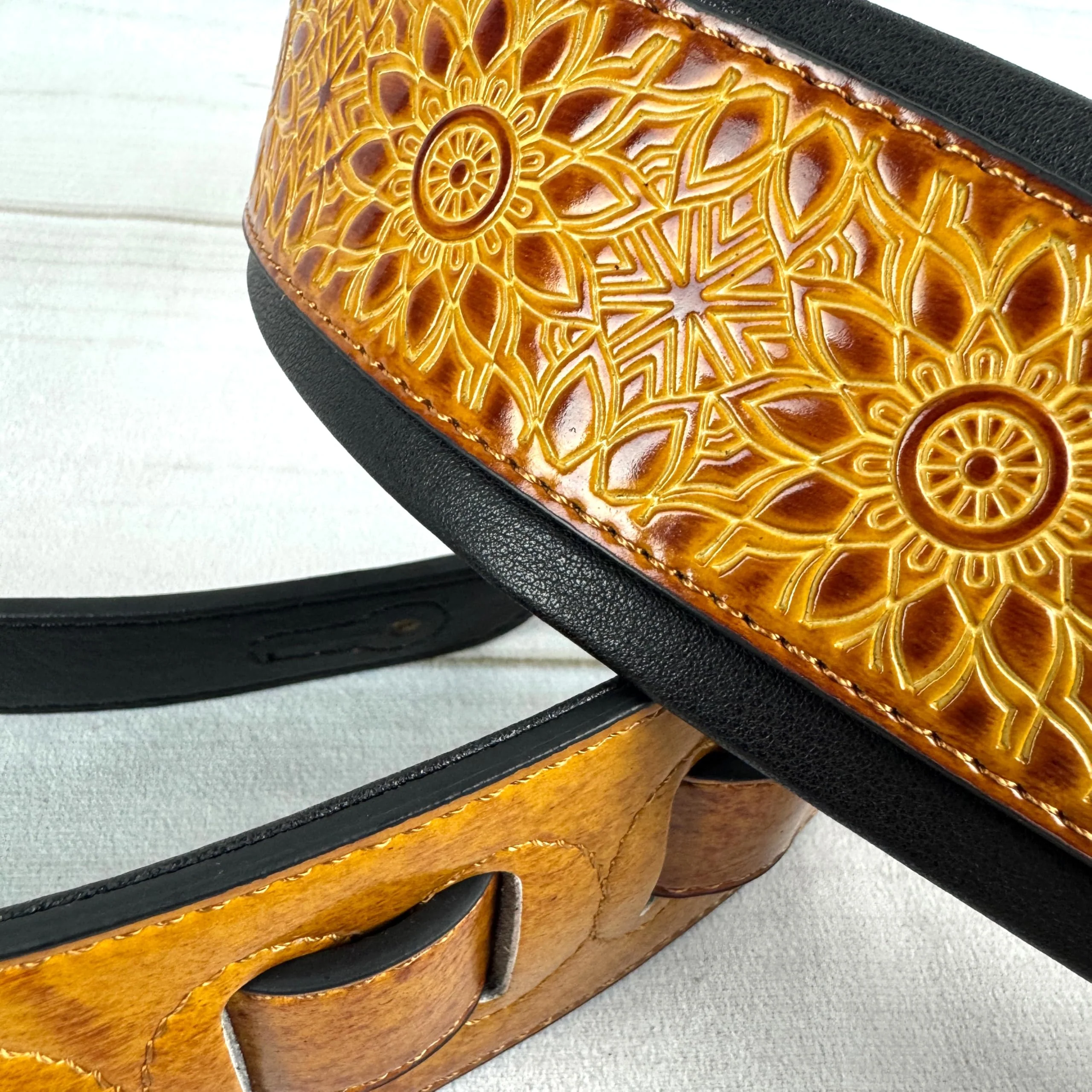Walker & Williams GB-34 Latigo Tan Padded Leather Strap with Zodiac Star Pattern For Acoustic, Electric, And Bass Guitars - Image 6