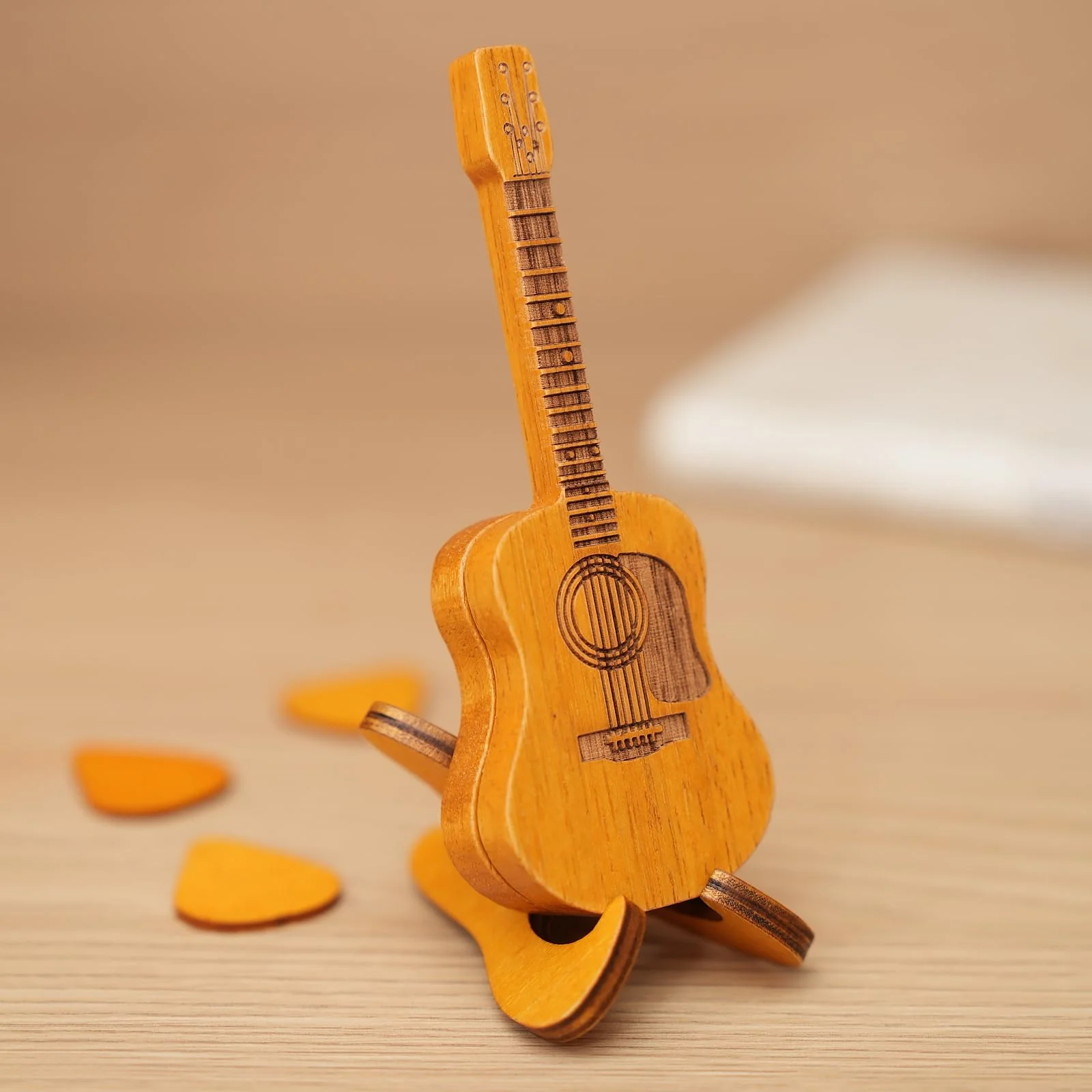 Wooden Guitar Pick Box Unique Guitar Picks Guitar Pick Holder Box Musician Engraved Wooden Plectrum Case - Image 3
