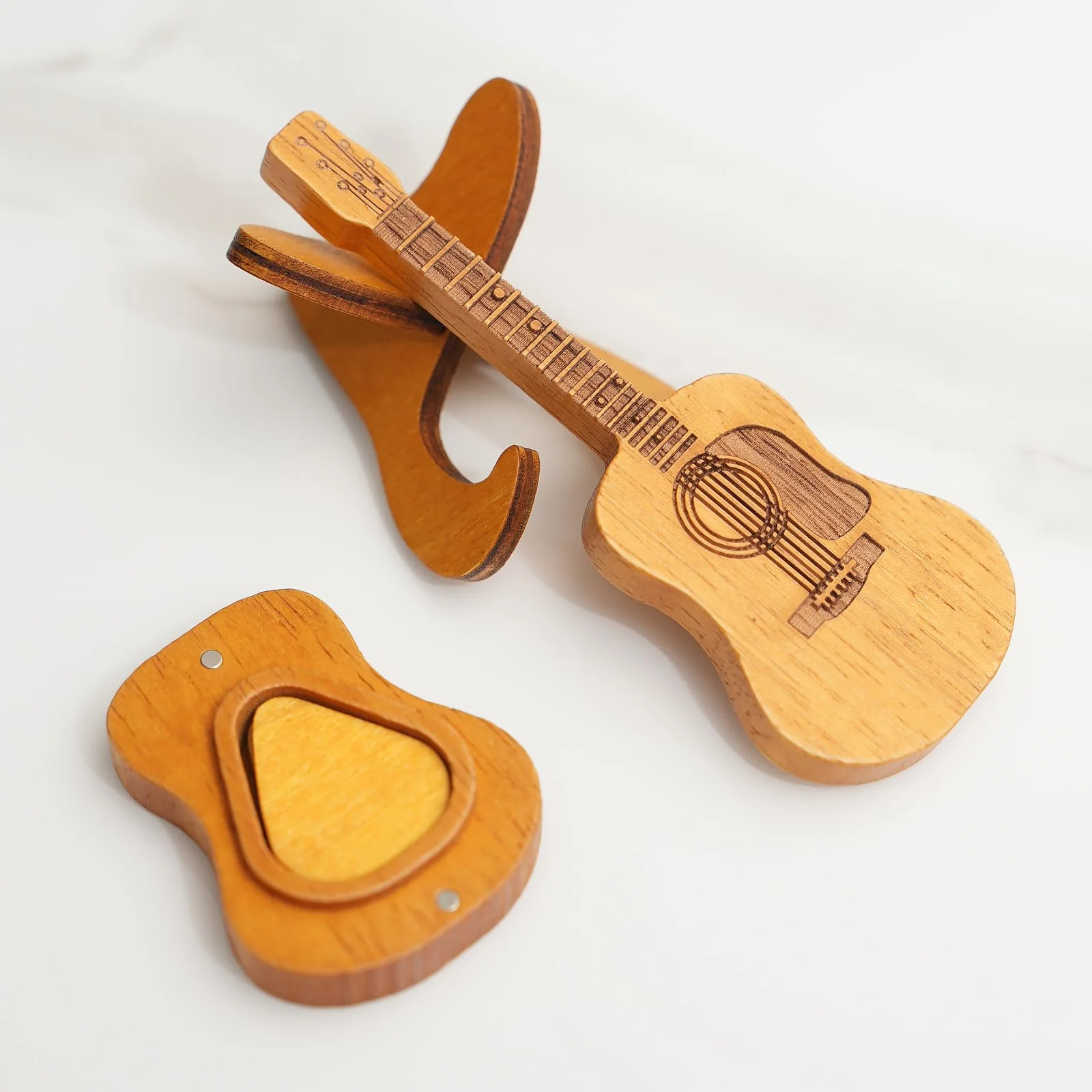 Wooden Guitar Pick Box Unique Guitar Picks Guitar Pick Holder Box Musician Engraved Wooden Plectrum Case - Image 4